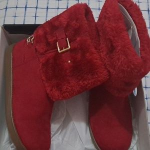 GBG Guess Medium Red 1/4" Fur Boots